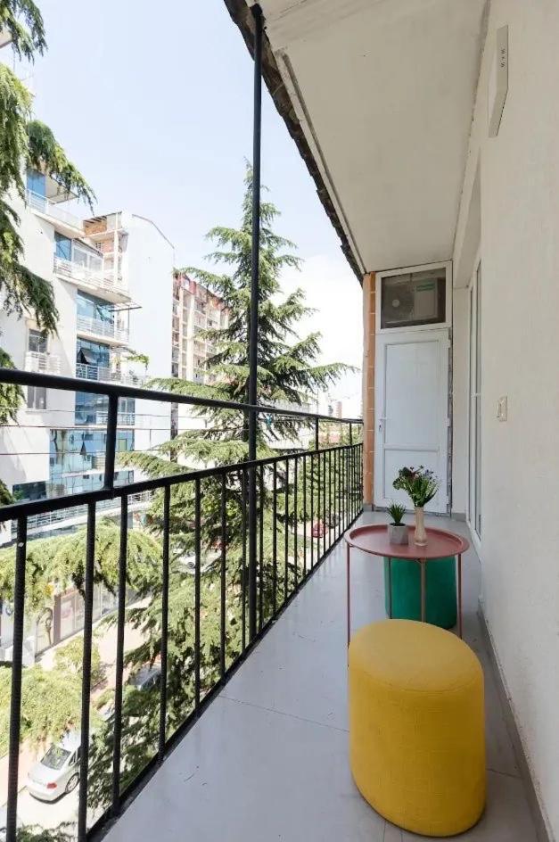 Bubukin Apartment Batumi Exterior photo